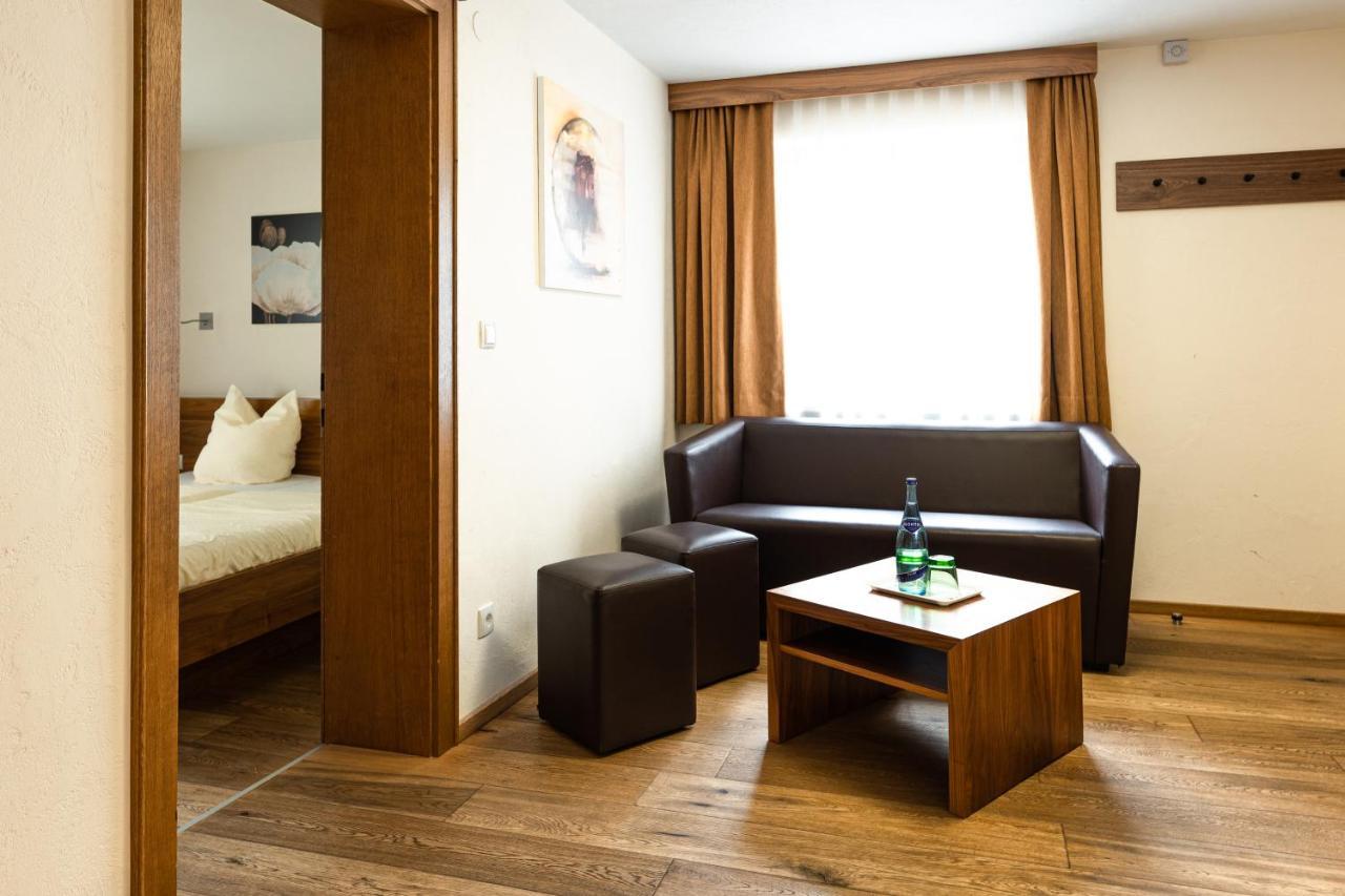 קאונרטל Hotel Edelweiss מראה חיצוני תמונה