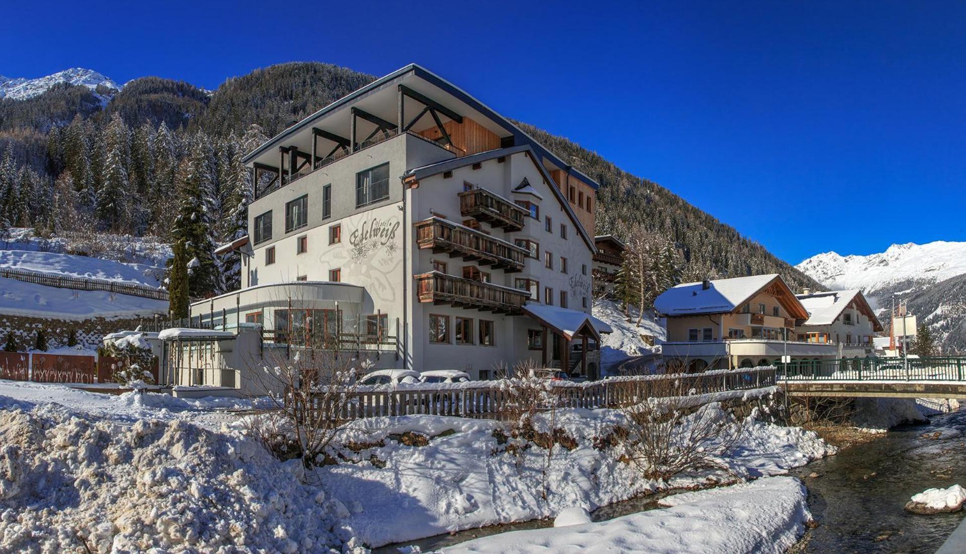 קאונרטל Hotel Edelweiss מראה חיצוני תמונה