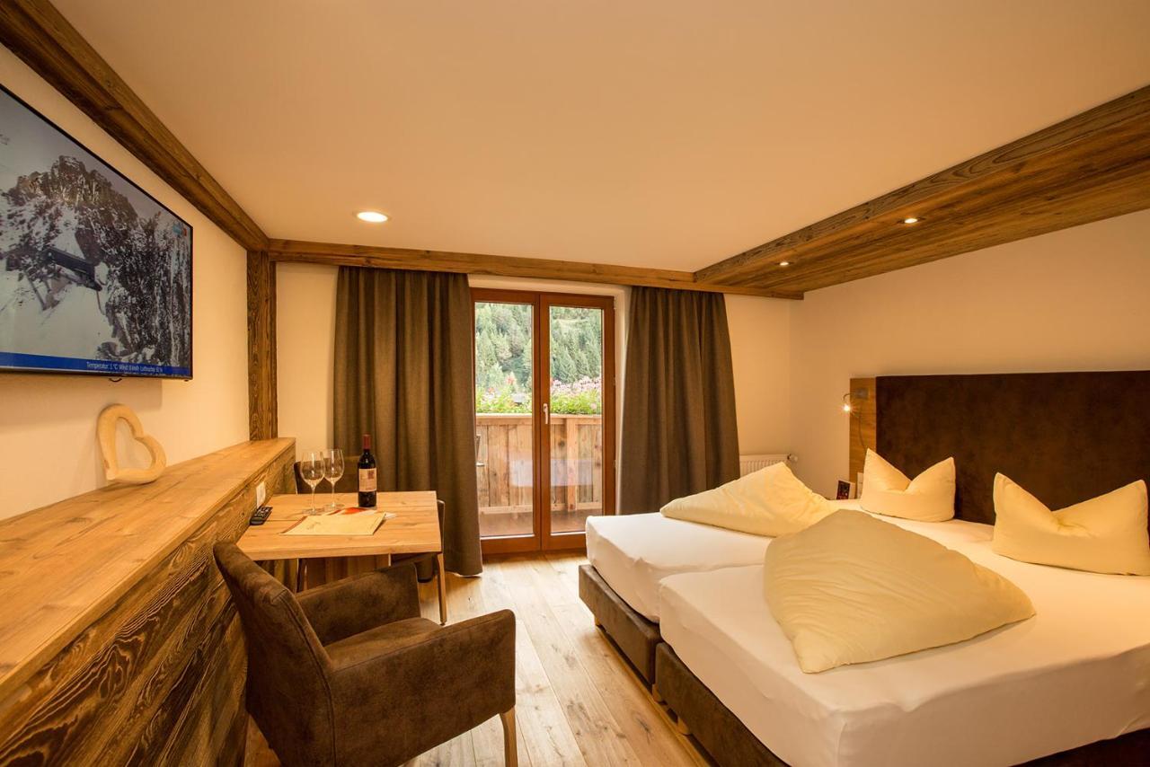 קאונרטל Hotel Edelweiss מראה חיצוני תמונה